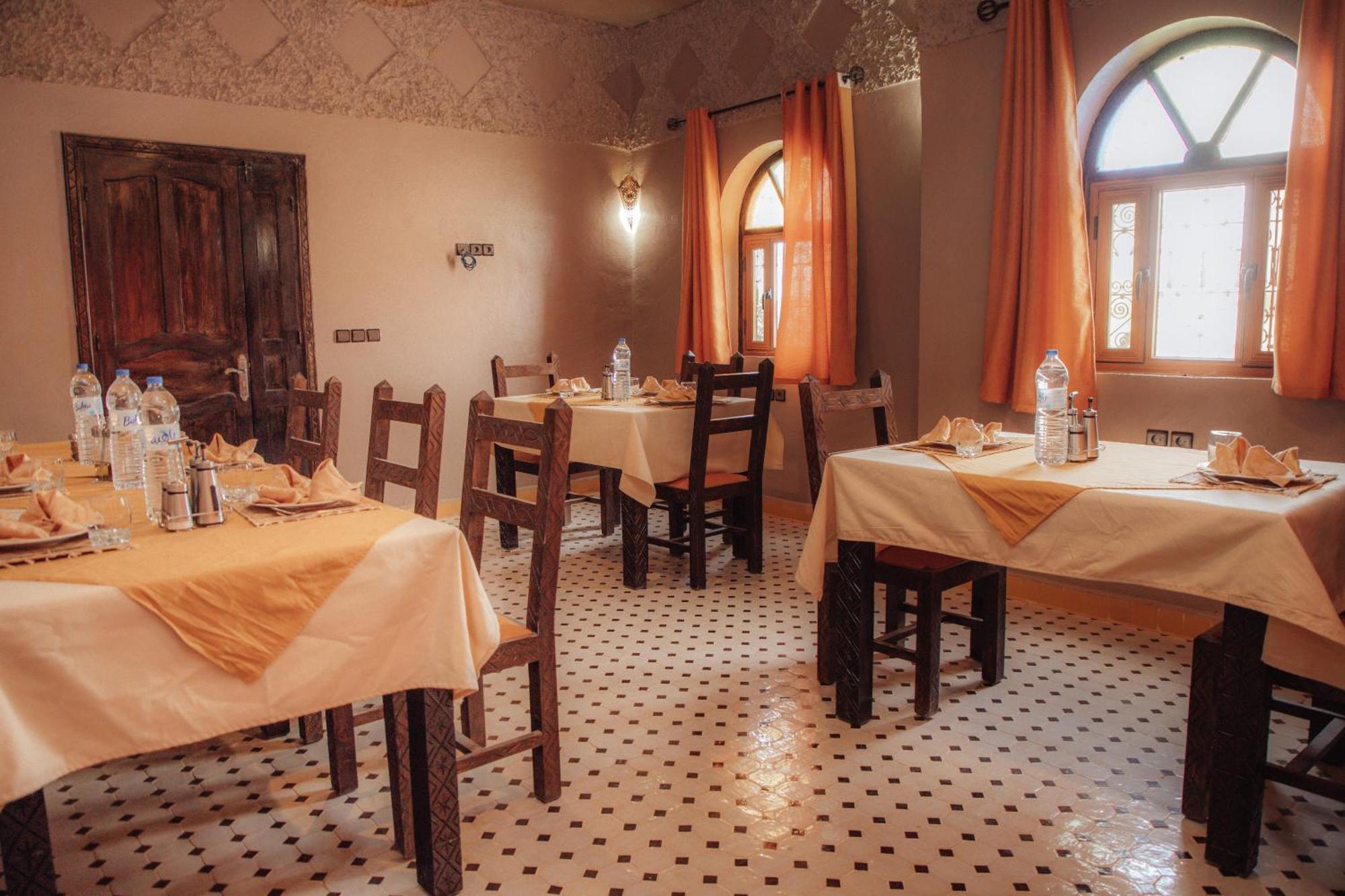 Traditional Riad Merzouga Dunes Exterior foto